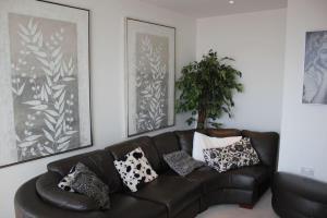 Peymans - The Luxurious Penthouse Serviced